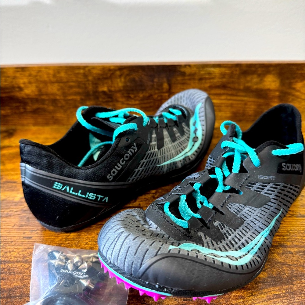 NWOB Saucony BALLISTA‎ Racing Spike Track Shoes Women's Size 7 Gray & Teal